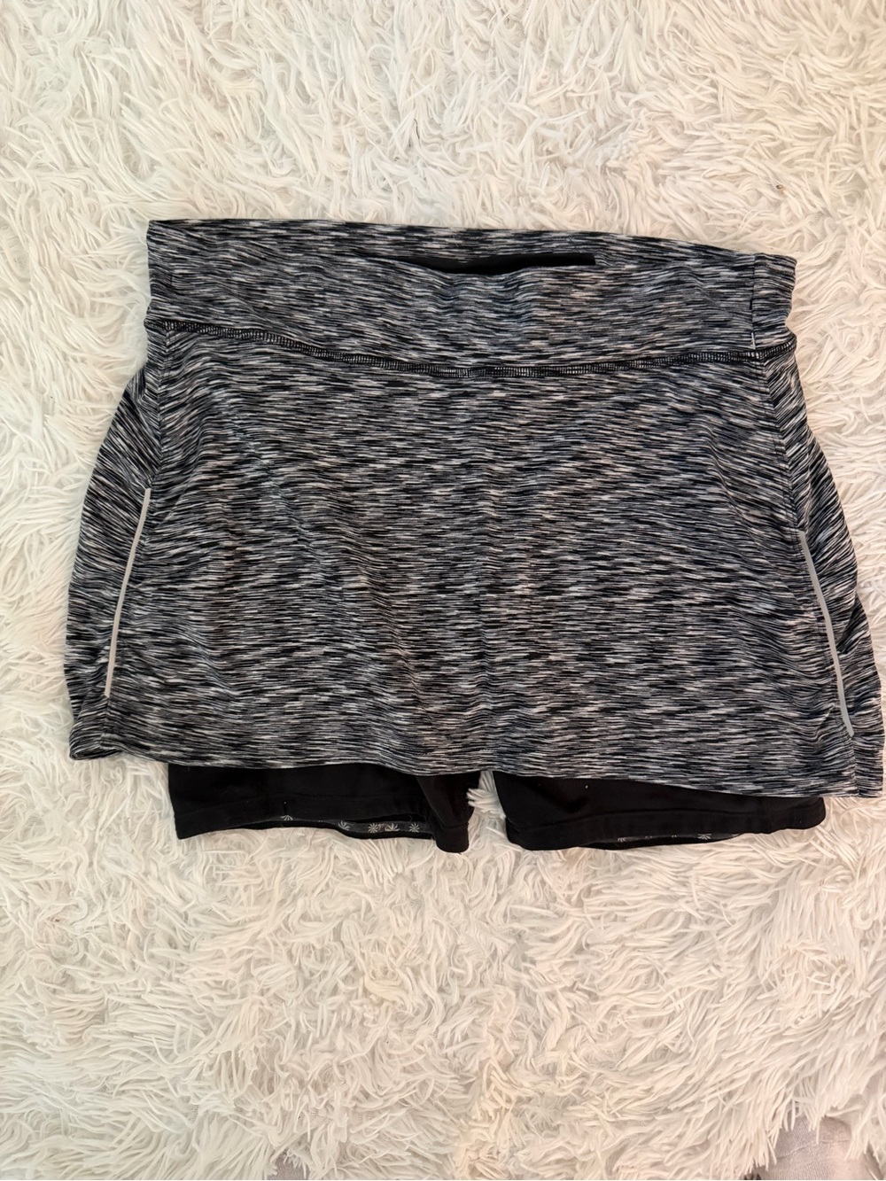 Athleta Run Skort Black Gray Marled Athletic Running Tennis Skirt Shorts M